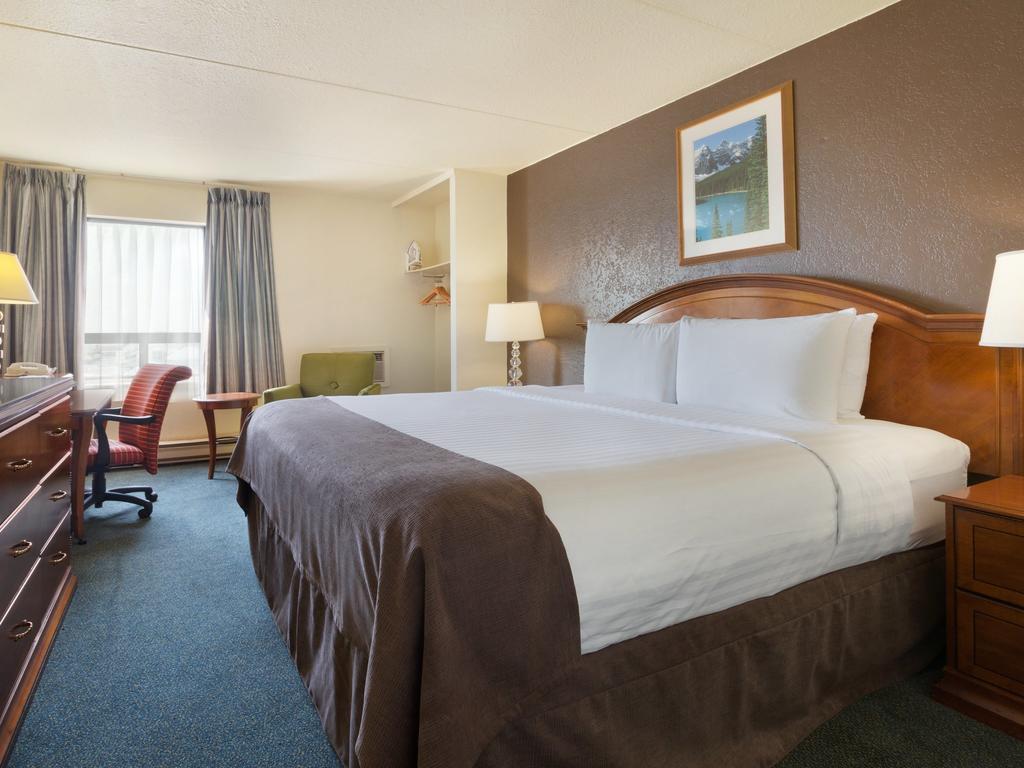 Hotel Travelodge Macleod Trail *