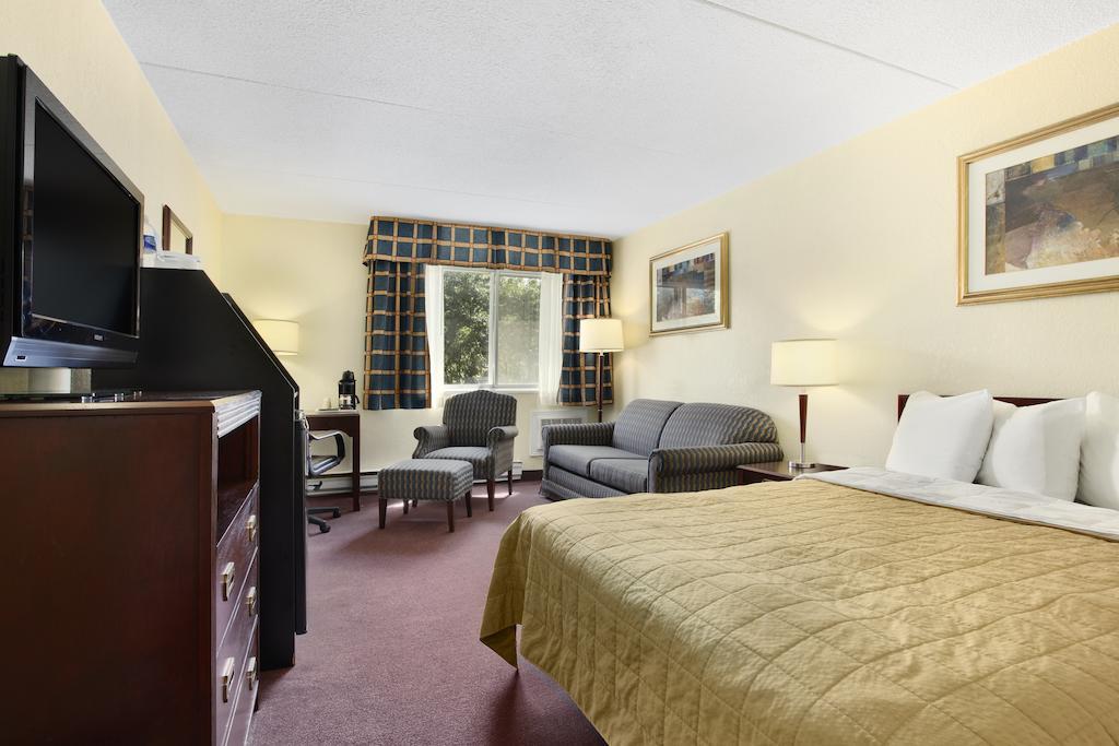 Travelodge Macleod Trail Calgary