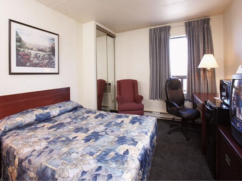 Travelodge Macleod Trail Calgary