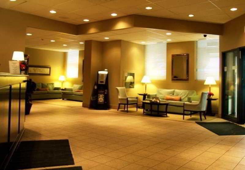 Travelodge Macleod Trail Hotel
