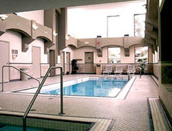 Travelodge Macleod Trail * Calgary