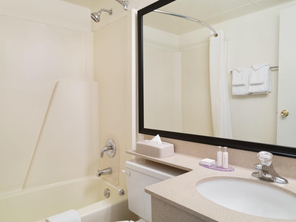 Hotel Travelodge Macleod Trail Calgary