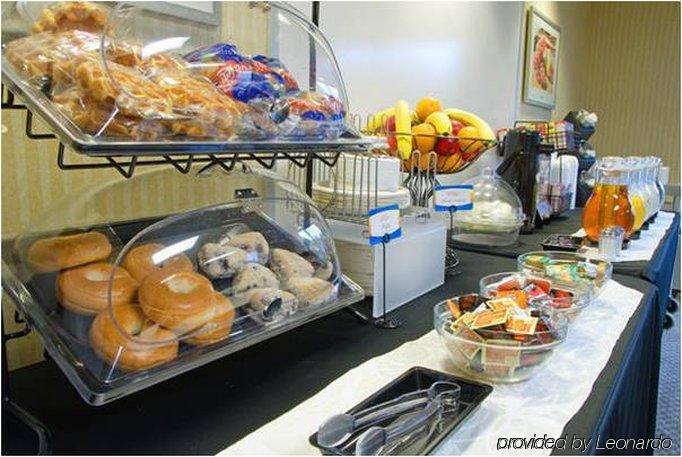 Travelodge Macleod Trail * Calgary
