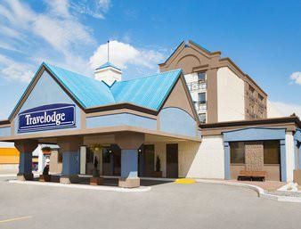 Hotel Travelodge Macleod Trail